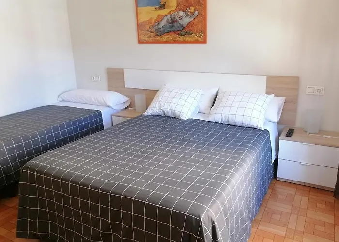 hostal la reina Zamora